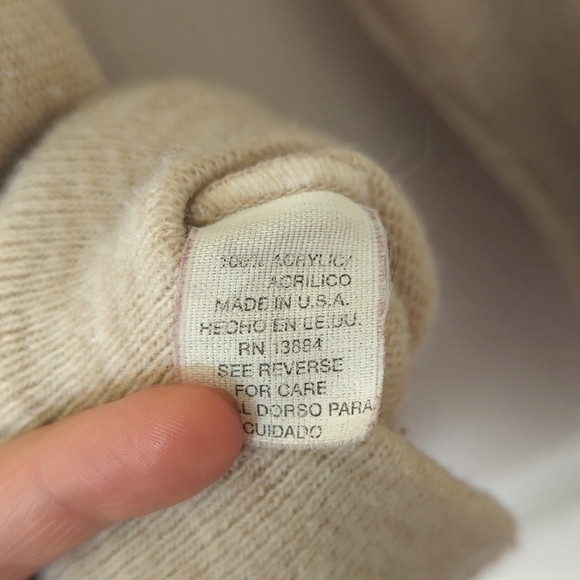 Izod 80's Vintage Classic Lightweight Embroidered Crest V-neck Sweater Beige M - Picture 5 of 11